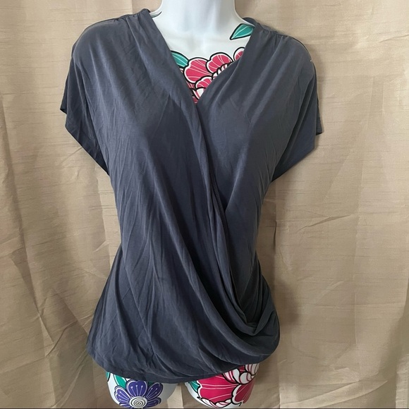 Lucky Brand Short Sleeve Blue Twisted Front Blouse - Picture 1 of 4